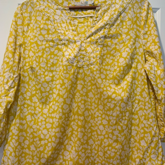Boden Yellow & White Flowered Popover - Picture 2 of 8